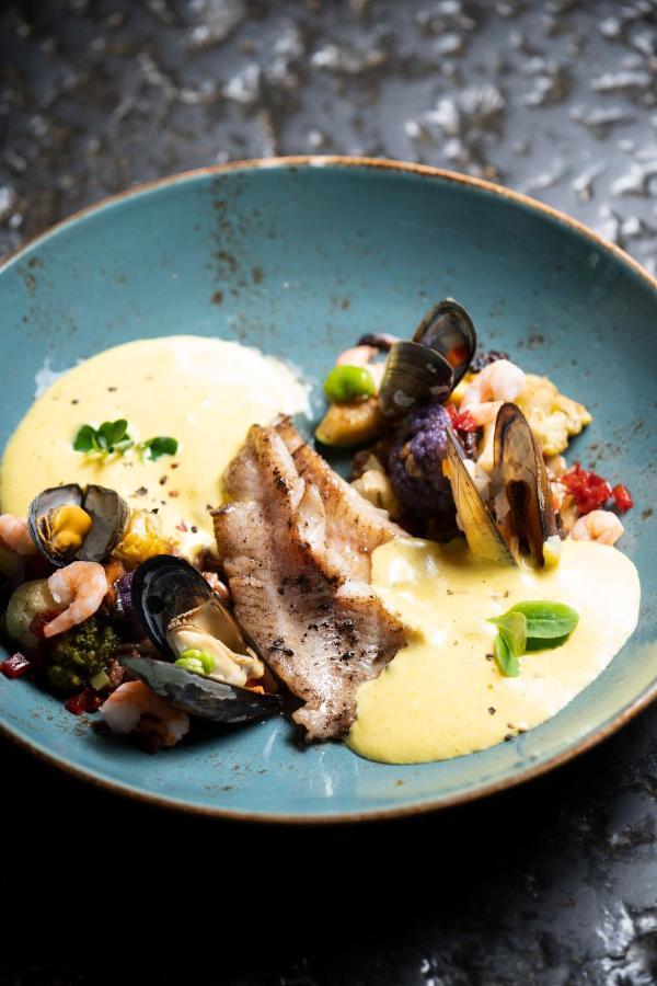 Hotel Le Fournil 르뒤 외부 사진