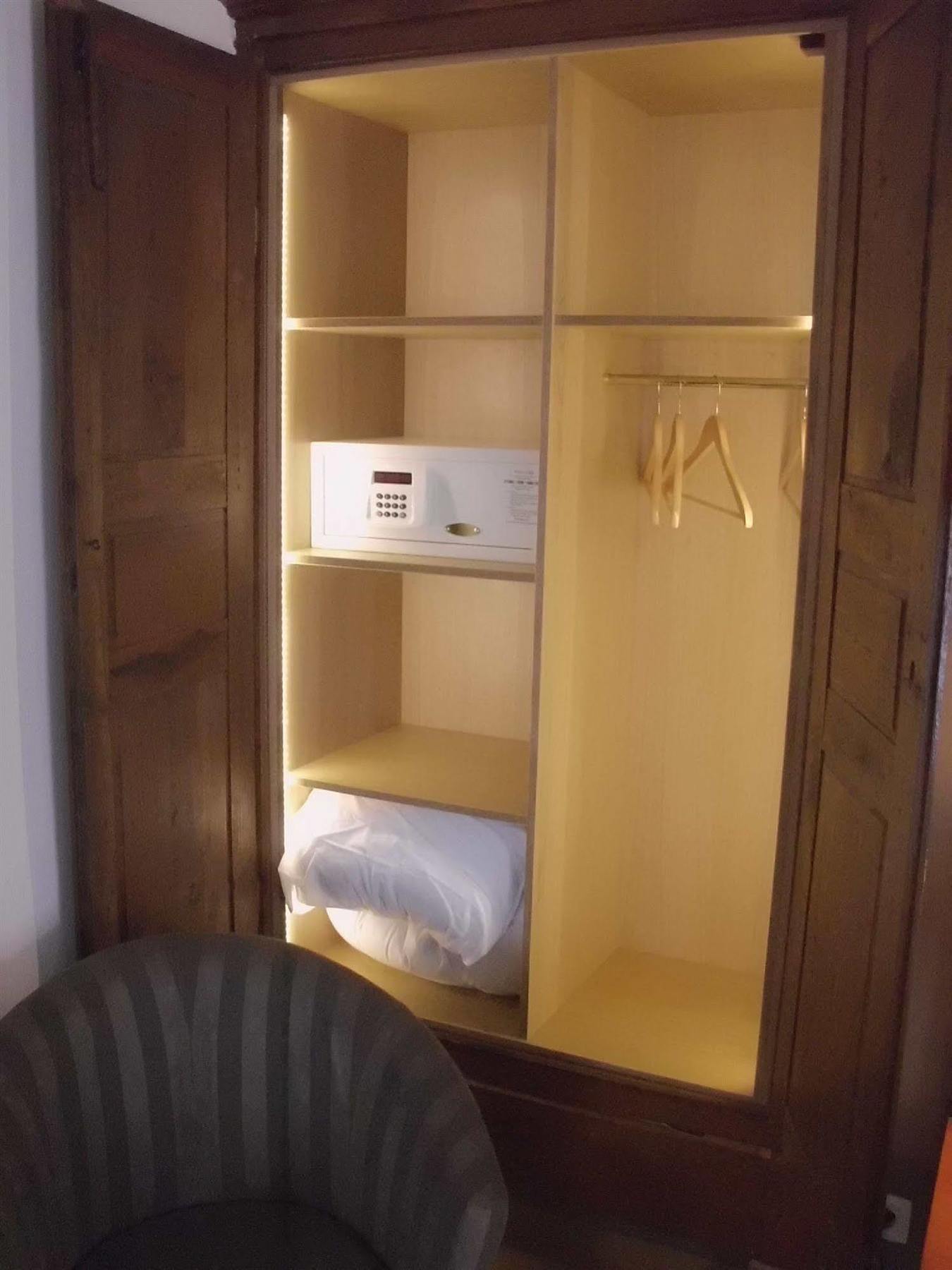 Hotel Le Fournil 르뒤 외부 사진